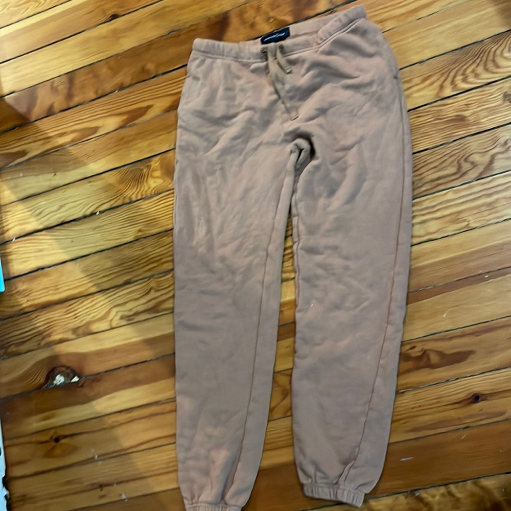 sweat pants, light brown. XL 14/16 perfect condition